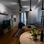 شقة Park Gorica Retreat Center-oasis By Nature بودغوريتْسا