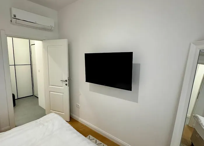 Park Gorica Retreat Center-oasis By Nature Apartment Podgorica